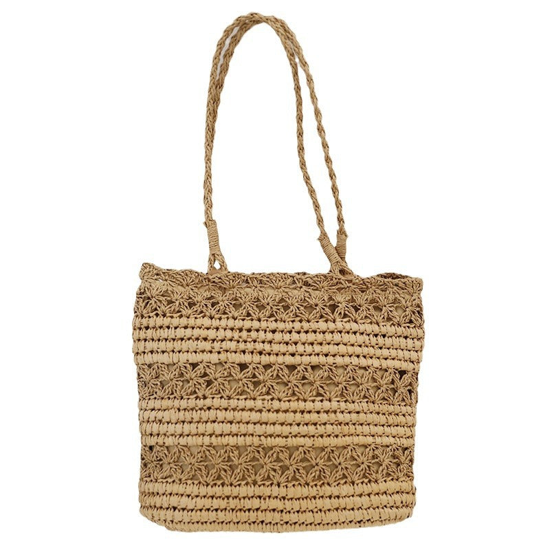Hand-knotted beach bag in modern mesh design Bowlift