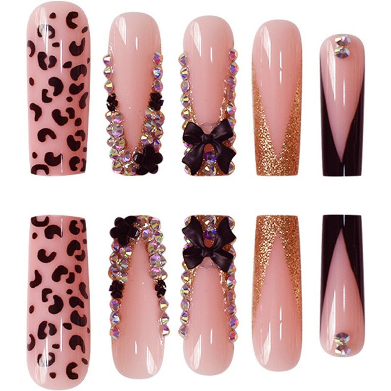 Glamorous Press-On Nail Art Set with Rhinestone and Leopard Accents Bowlift