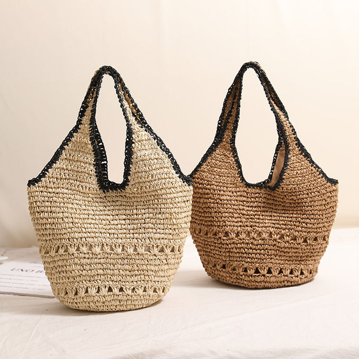 Handmade straw bag with decorative details Bowlift