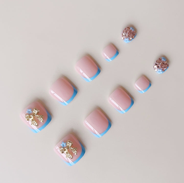 Artful Toenail Art Bowlift