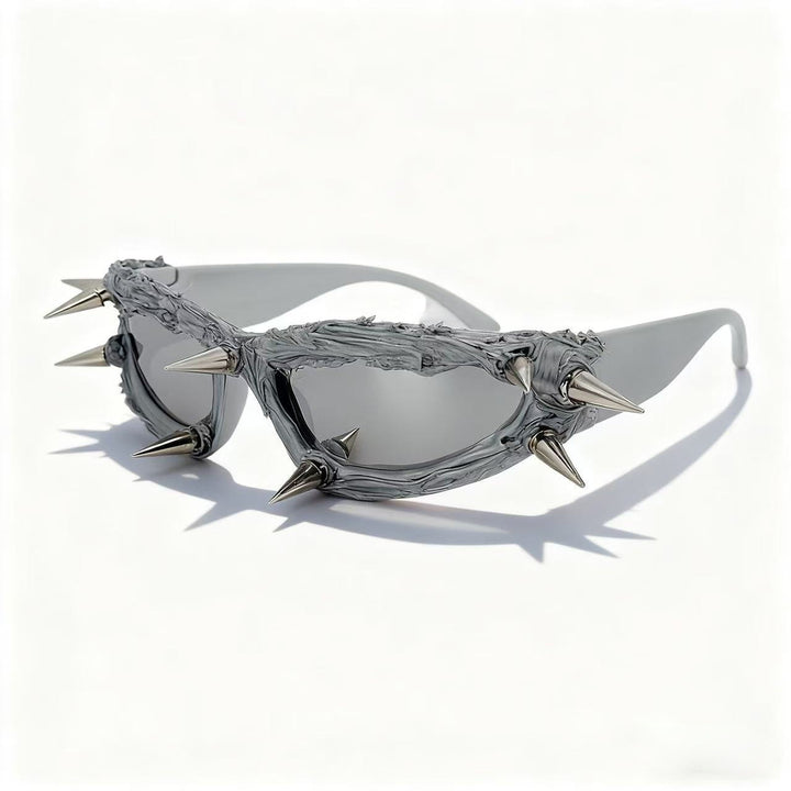 Women's extravagant fashion sunglasses with unique spikes design Bowlift