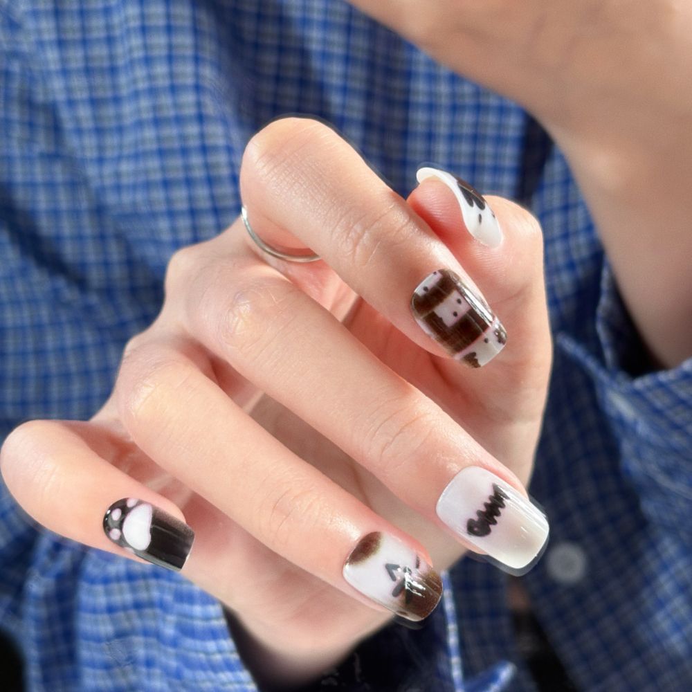 Artificial Nails in Stylish Ombre Design Bowlift