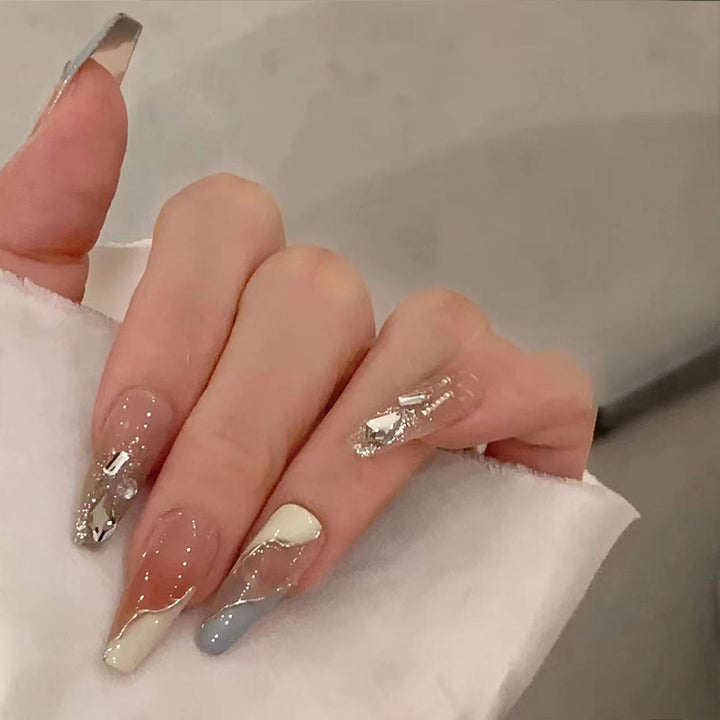Artistic Press-On Nail Extensions Bowlift