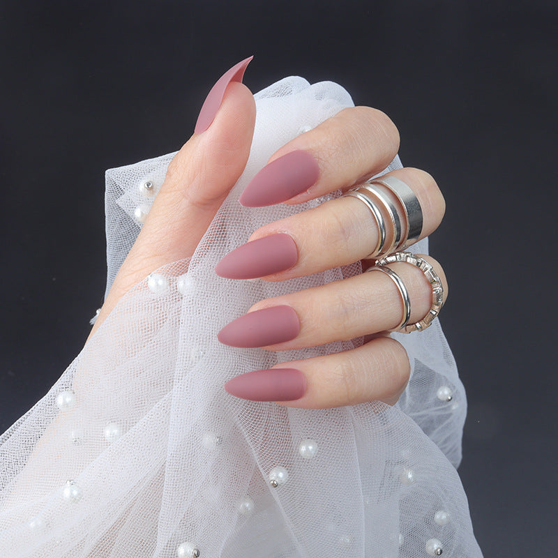 Stiletto Press-On Nail Set Bowlift