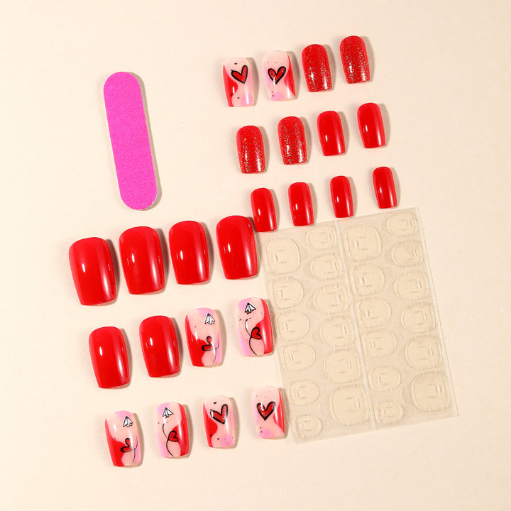 Artistic Heart-Themed Nail Art Extensions Bowlift