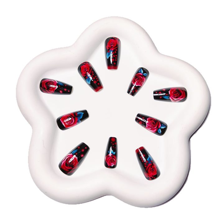 Elegant and Creative Art Nails with Rose Design Bowlift