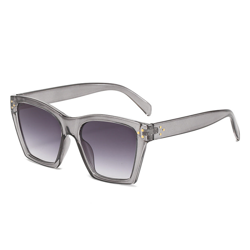 Ladies large fashionable sunglasses Bowlift