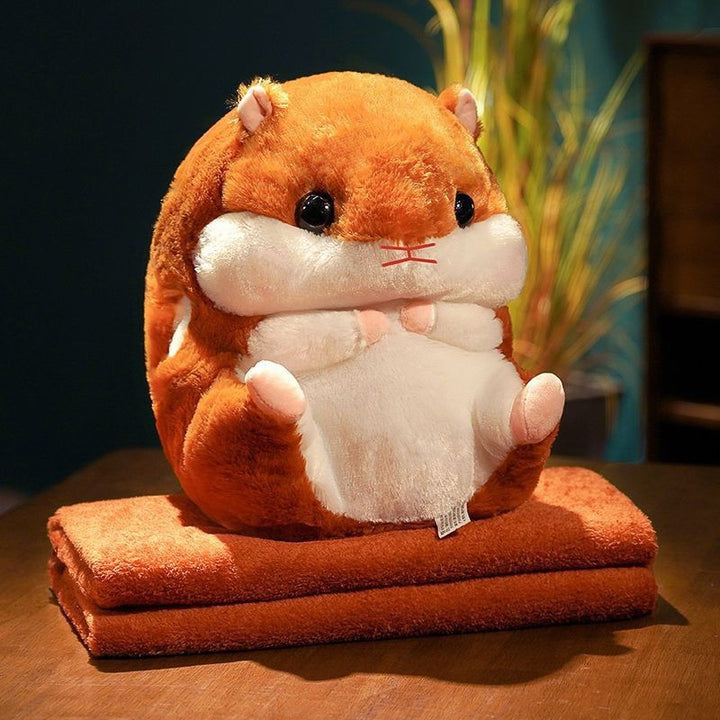 Squirrel-shaped cuddle pillow Bowlift