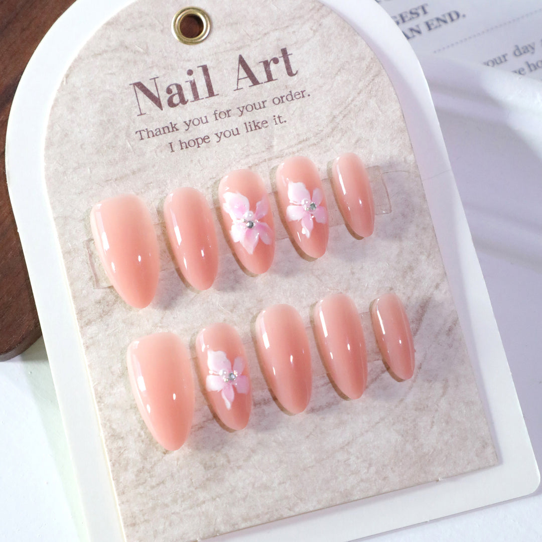 Artistic nail designs with delicate floral accents Bowlift