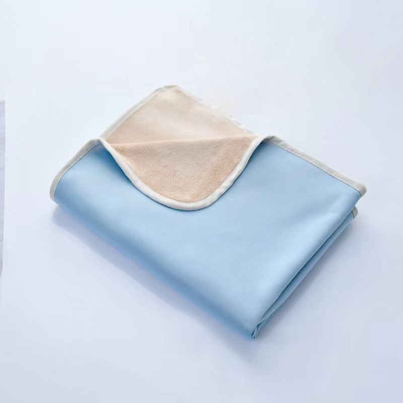 Women's cuddly blanket made of high-quality polyester with cotton lining Bowlift