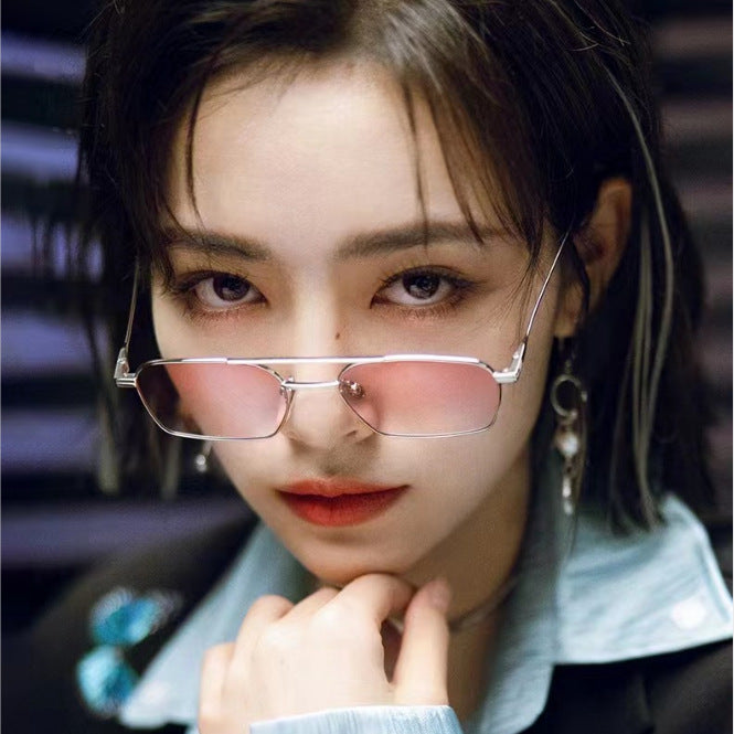 Women's glasses with delicate metal frame Bowlift