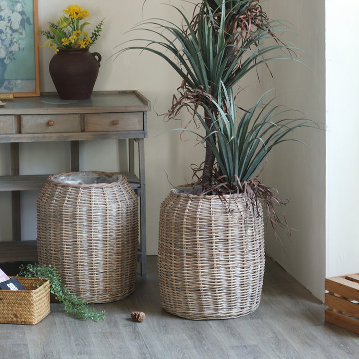 Rustic wicker basket Bowlift