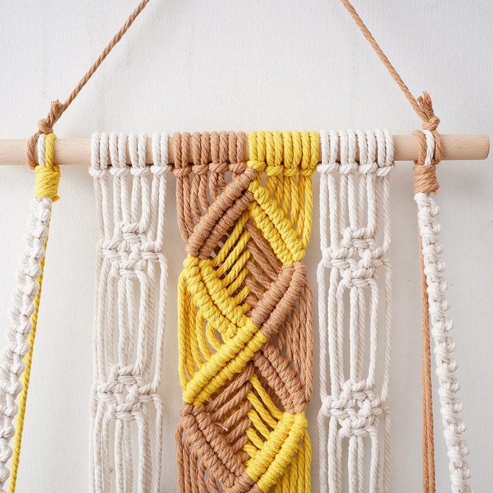 Decorative Macramé Shelf Bowlift