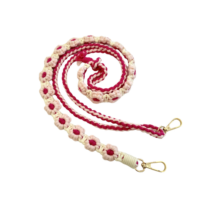 Macrame Pet Leash with Floral Detailing Bowlift