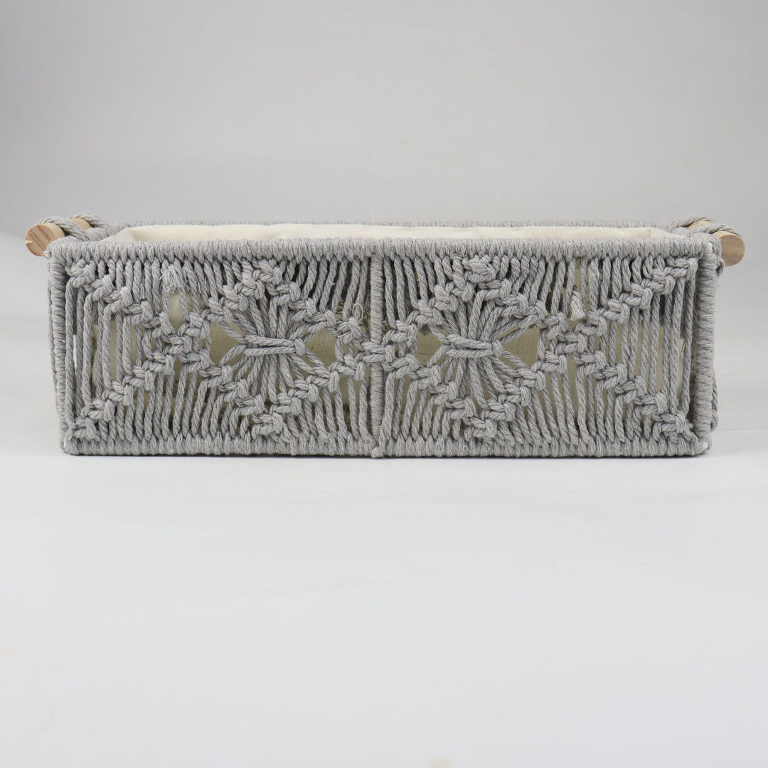 Storage basket with macrame pattern Bowlift