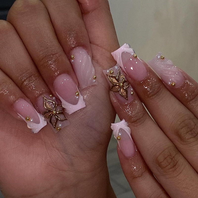 Glamorous Artificial Nails Bowlift