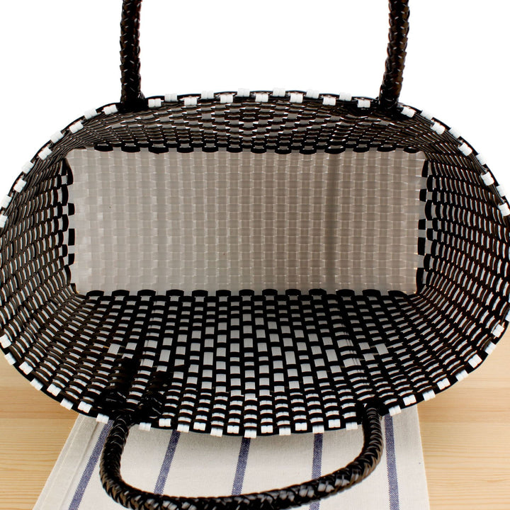 Braided Tote Bag Made of Robust Material with Structured Design Bowlift