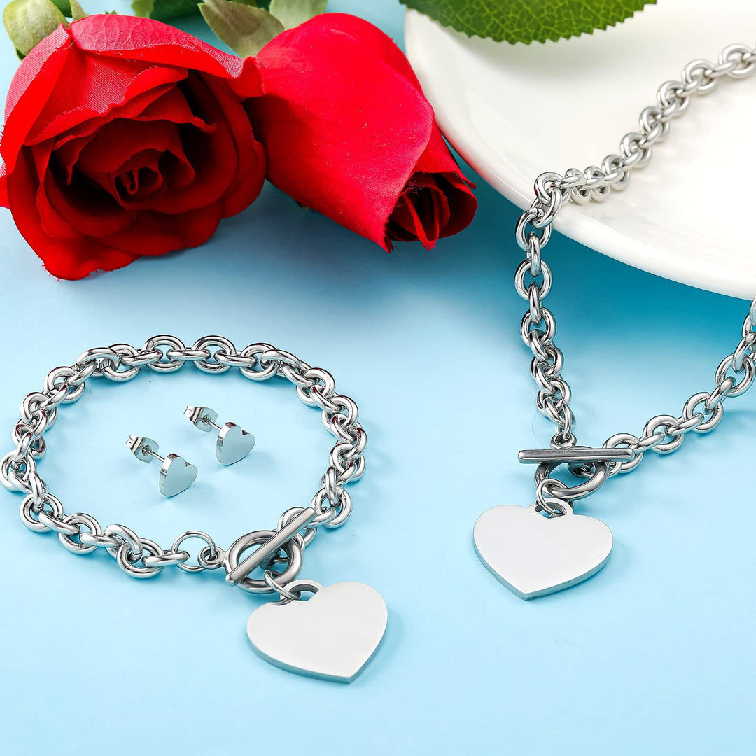 Heart-Inspired Jewelry Set Bowlift