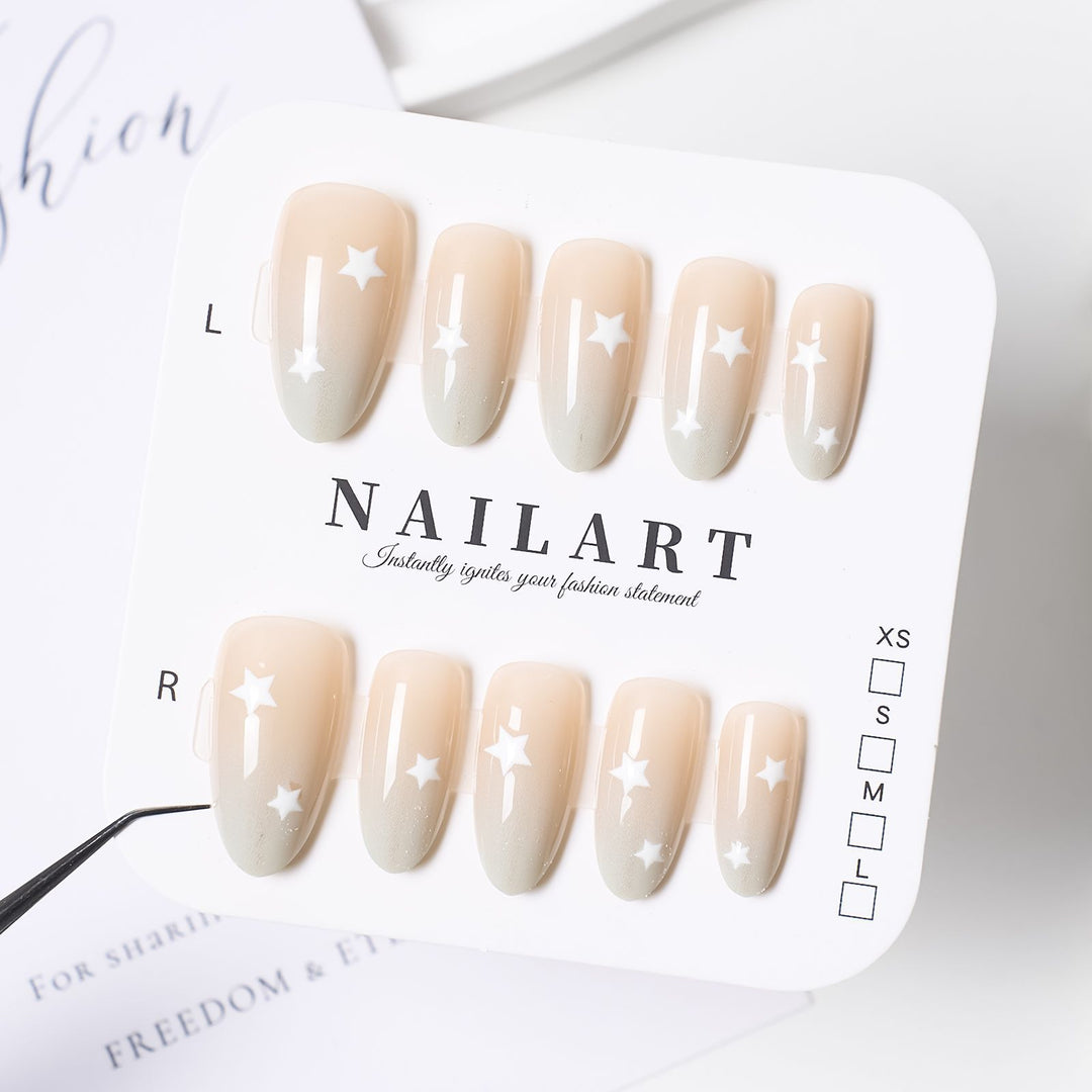 Press-On Nail Art Set with Elegant Leopard Design Bowlift