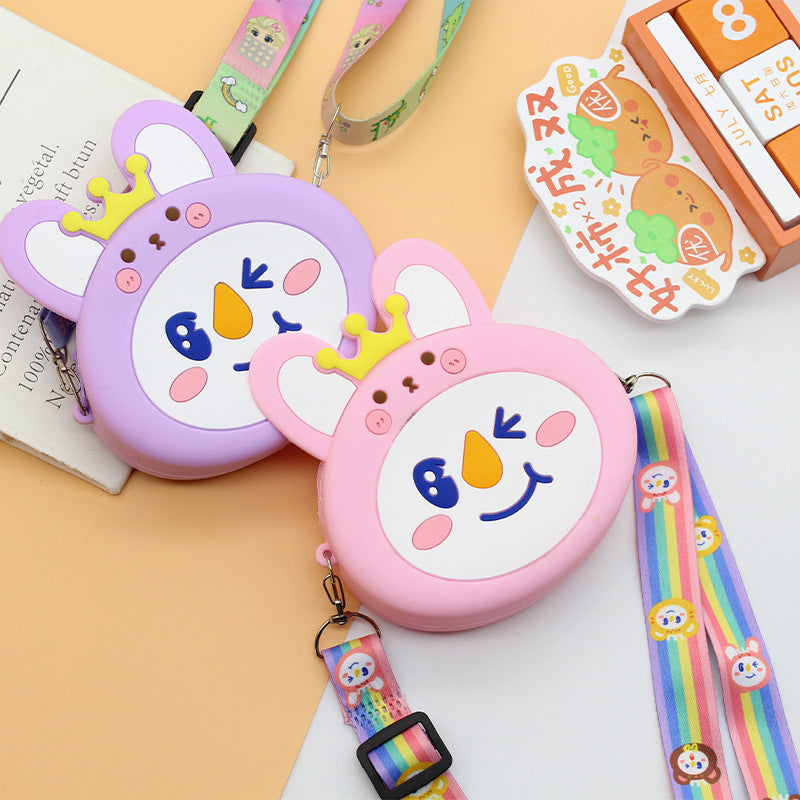 Unisex Playful Keychain with Karabiner Bowlift