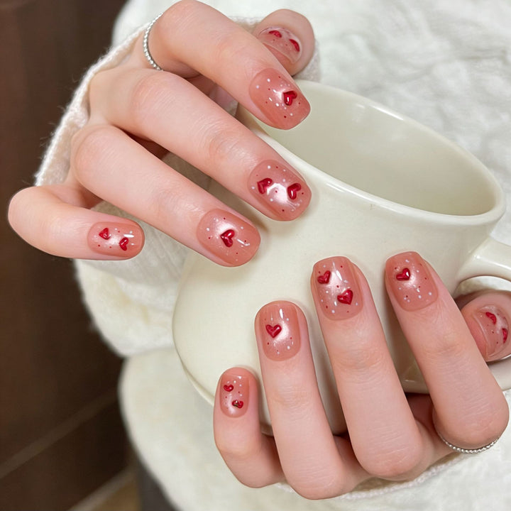 Innovative Heart-Themed Adhesive Nail Art Bowlift