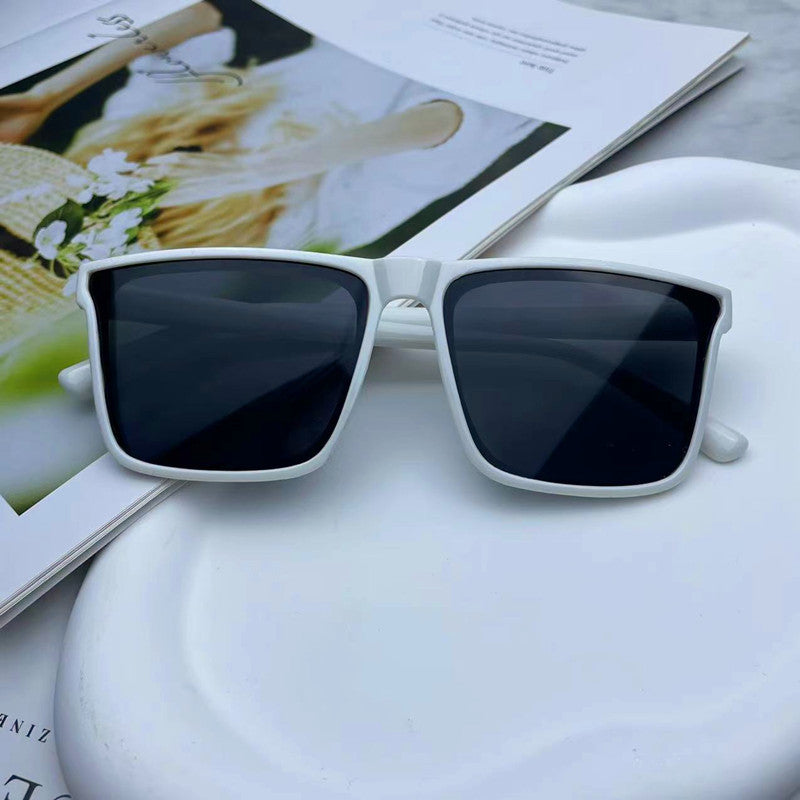 Bold Square Frame Sunglasses Bowlift