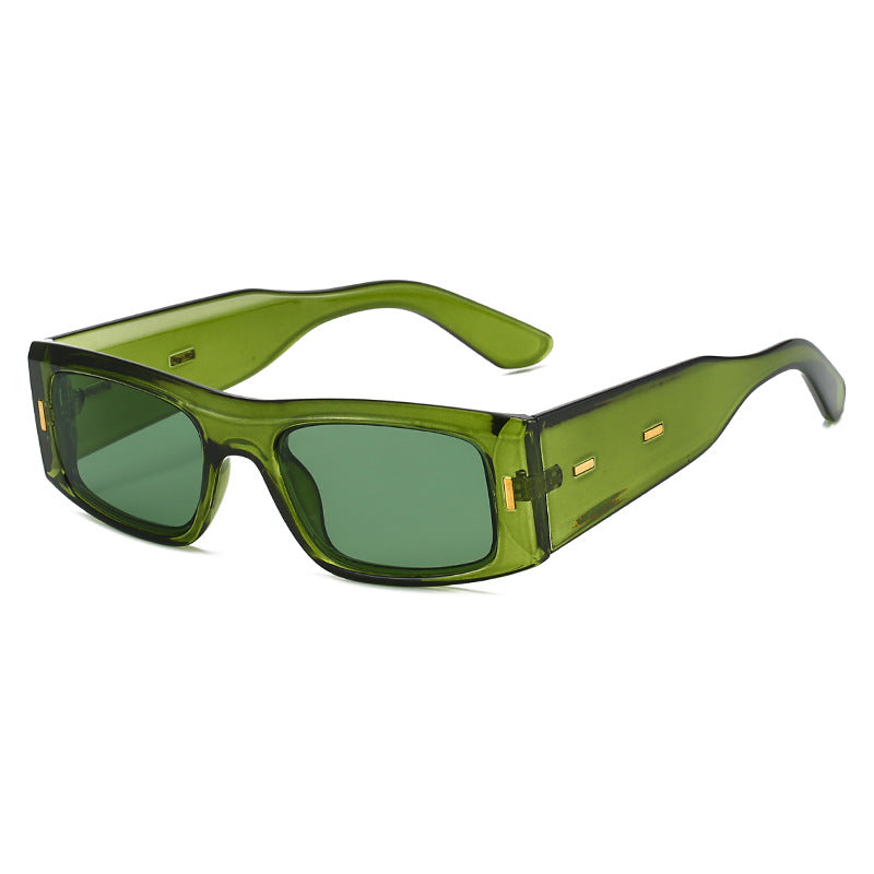 Women's elegant oversized sunglasses with distinctive design and UV protection Bowlift