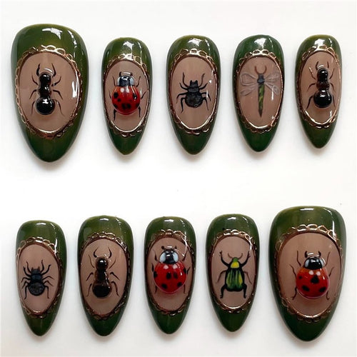 Artistic Bug-Inspired Press-On Nail Extensions Bowlift