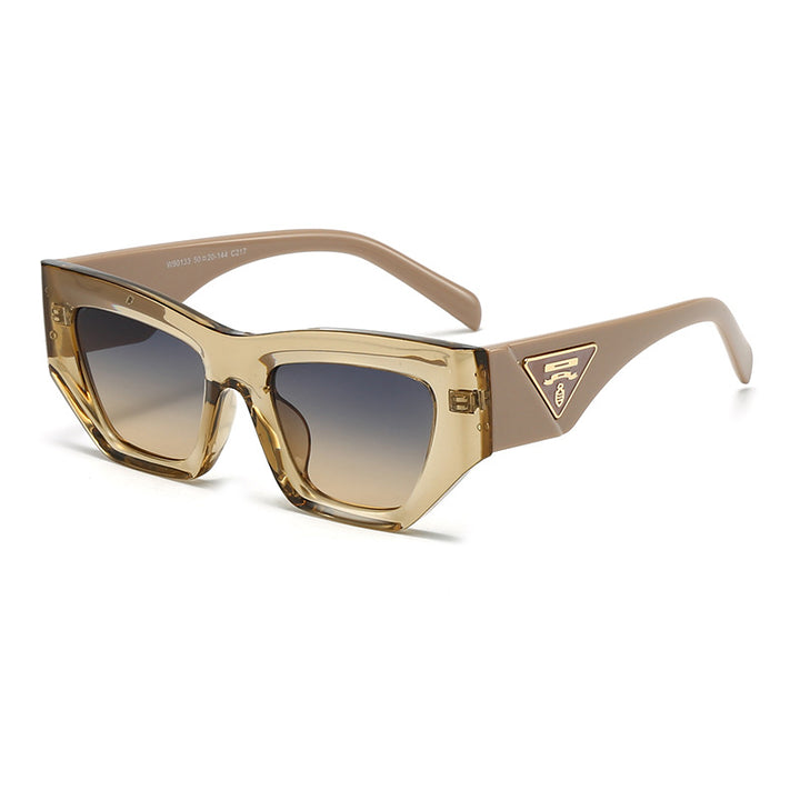 Ladies Designer Sunglasses with modern, geometric frame Bowlift