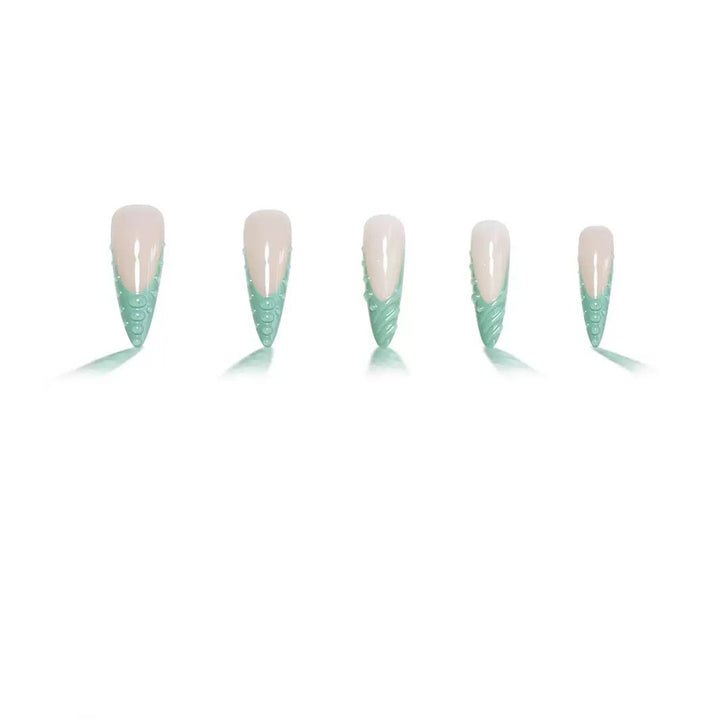 Artistic Shell-Inspired Press-On Nail Extensions Bowlift