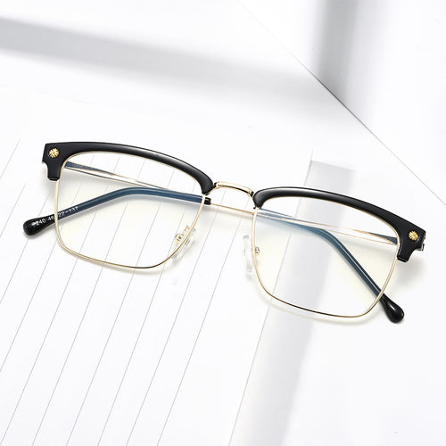 Ladies Designer Glasses with Eye-Catching Frame Bowlift