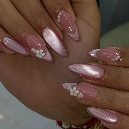 Decorative Press-On Nail Art Set with Elegant Floral Accents Bowlift