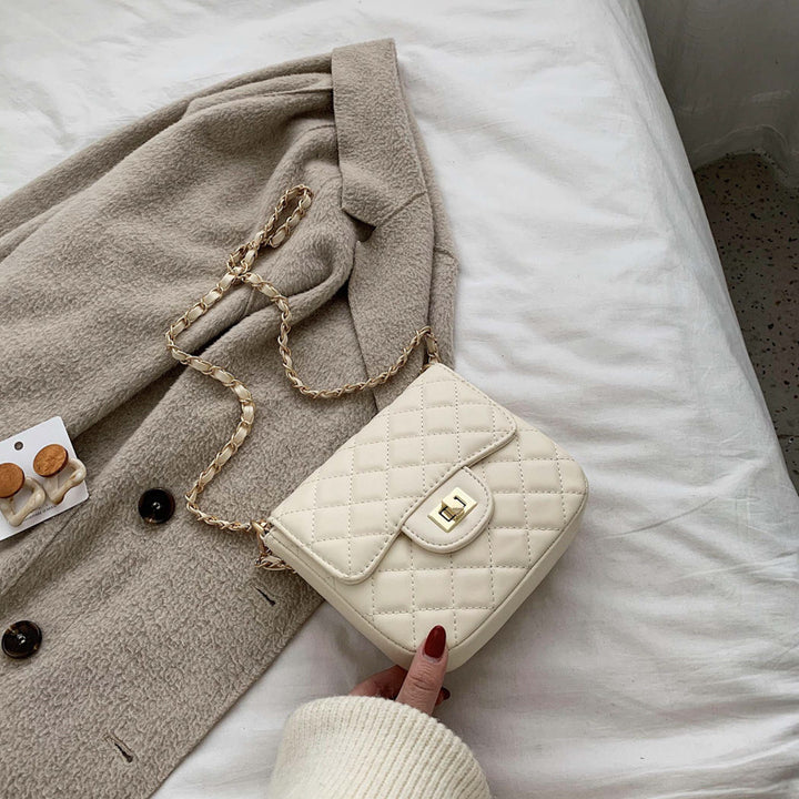 Quilted Crossbody Handbag Bowlift