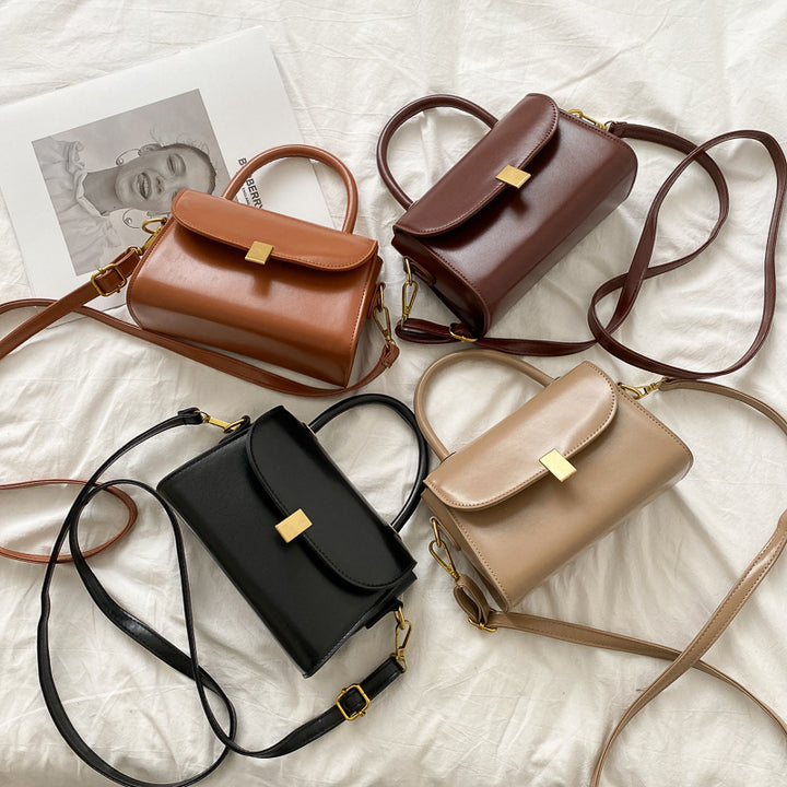 Sophisticated Structured Handbag Bowlift