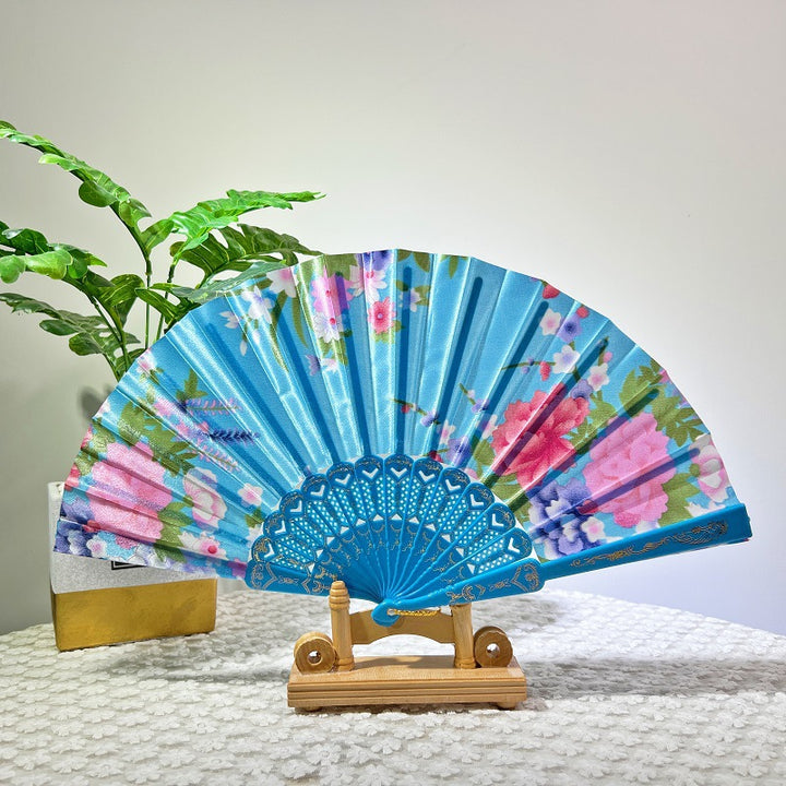 Ladies Folding Fan Bowlift