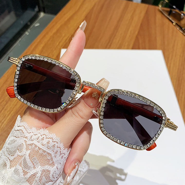 Women’s sunglasses with rhinestone-accented frame and modern wood design Bowlift