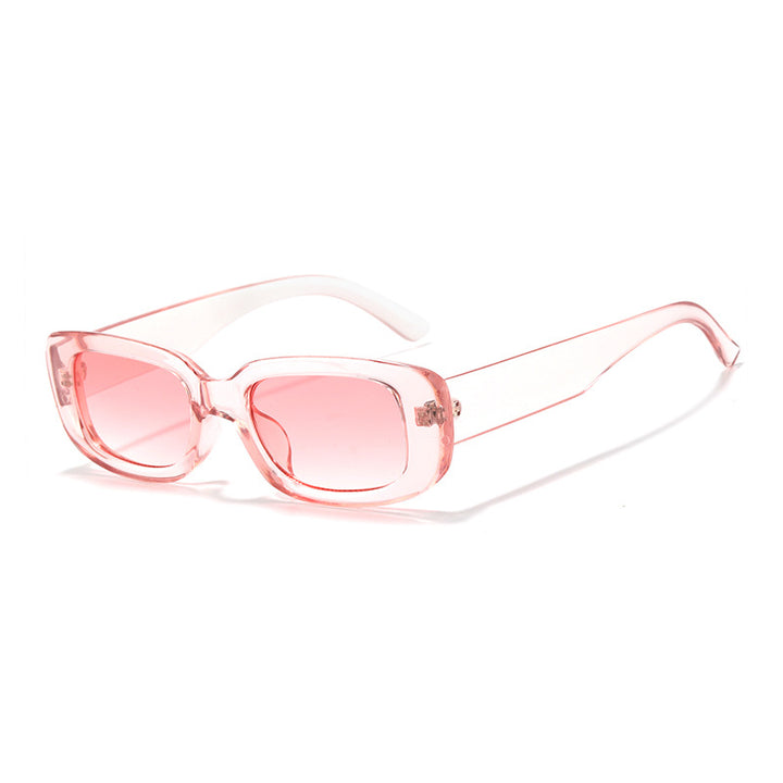 Vintage-Inspired Bold Frame Sunglasses