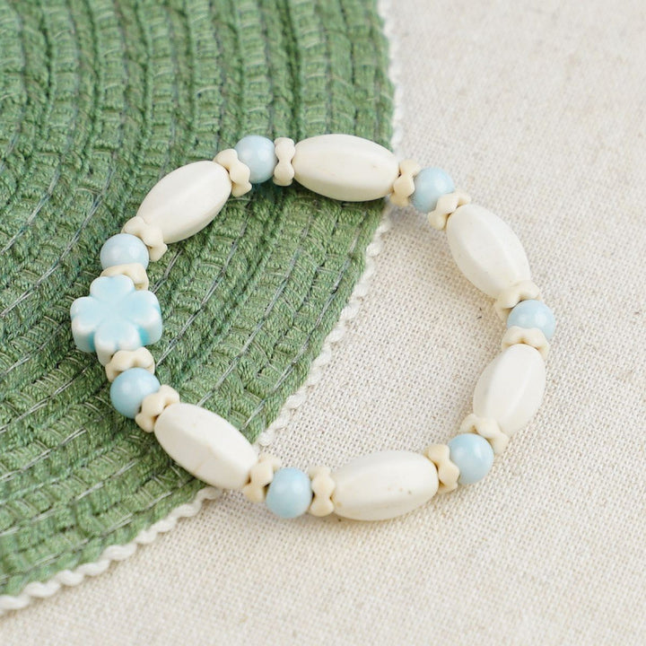 Heart-Shaped Beaded Bracelet Bowlift