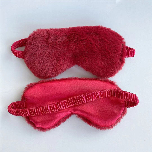 Women's soft plush sleep mask with ergonomic padding and elastic comfort band Bowlift
