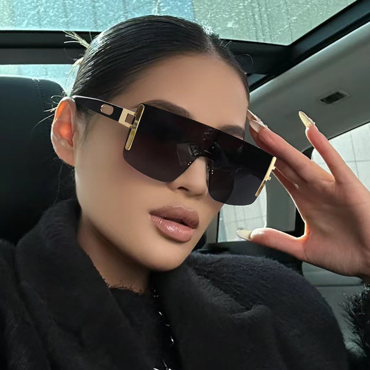 Ladies oversized sunglasses with modern futuristic design Bowlift