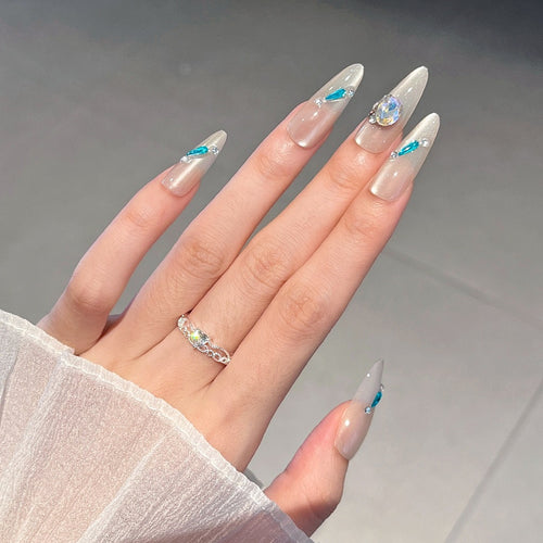 Crystal-Embellished Nail Art Extensions Bowlift