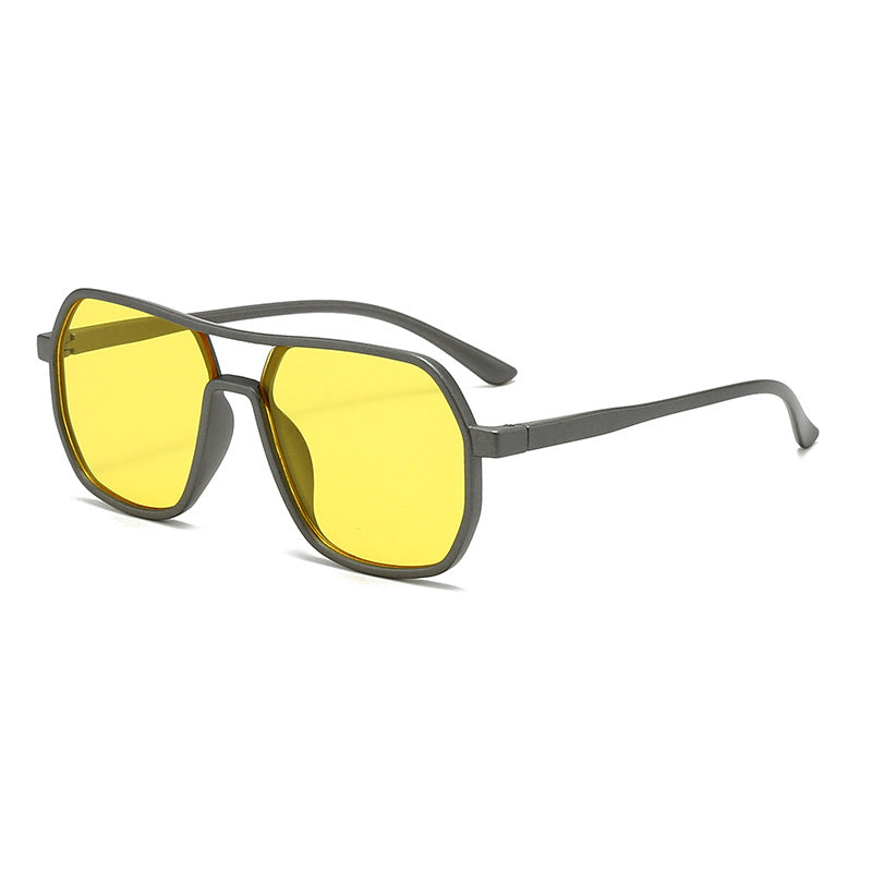 Women's trendy oversized sunglasses in modern design Bowlift