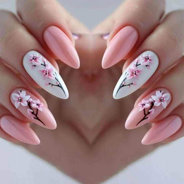 Nail art set with floral 3D decorations Bowlift
