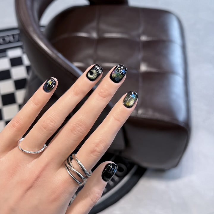 Galaxy-Themed Nail Art Set Bowlift