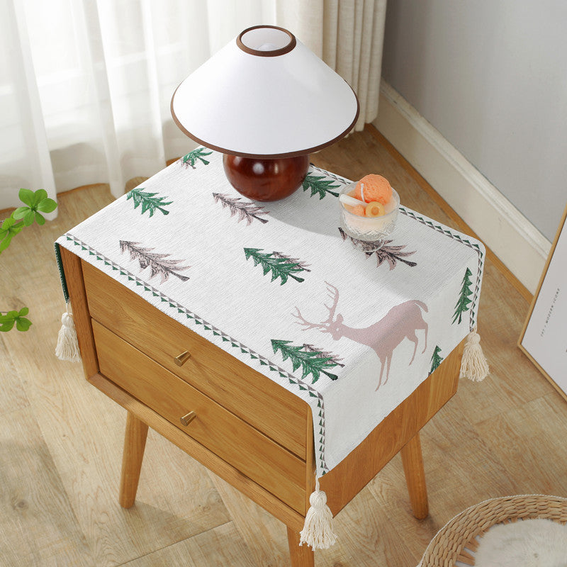 Decorative Fish Pattern Table Runner