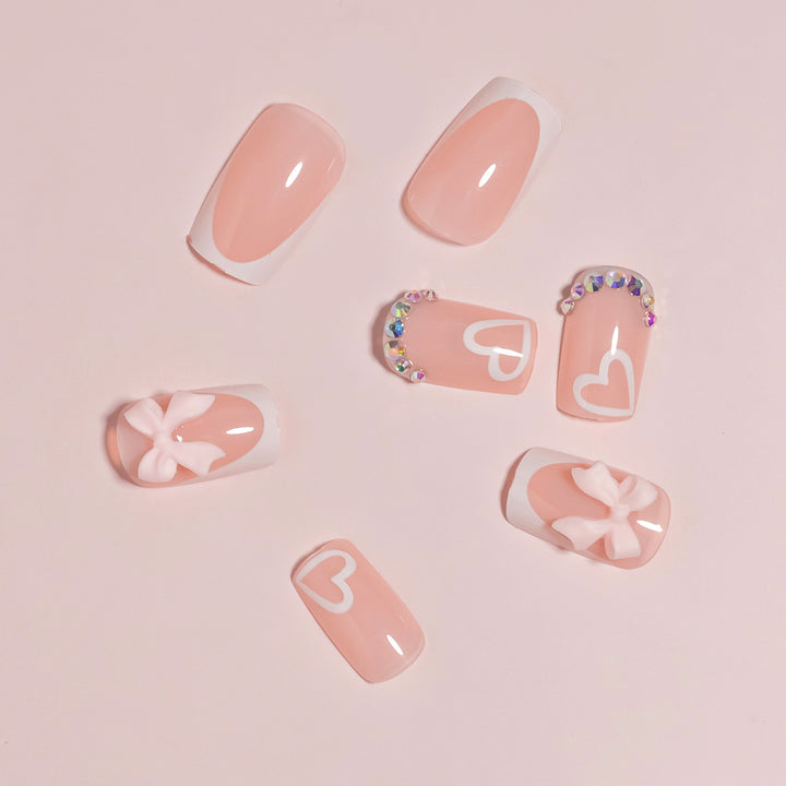 Artistic Decorative Nail Tips Bowlift