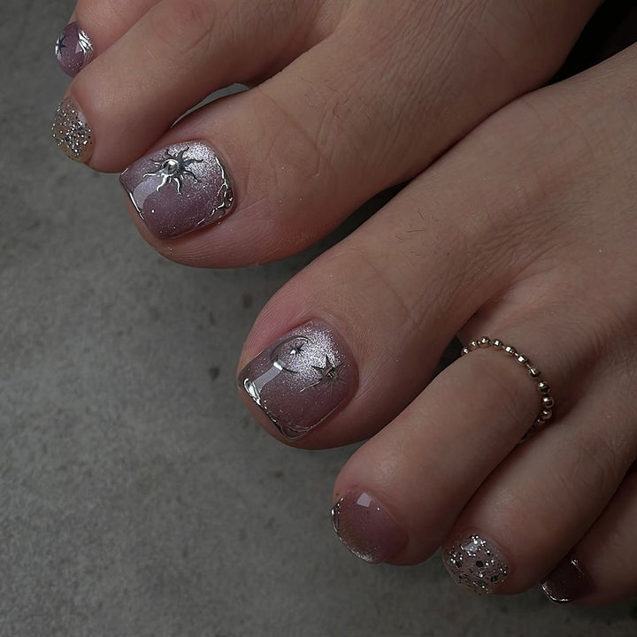 Trendy Toenail Art Bowlift