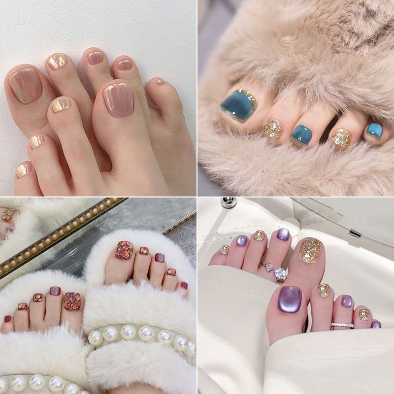 Heart-Embellished Press-On Toe Nails Bowlift