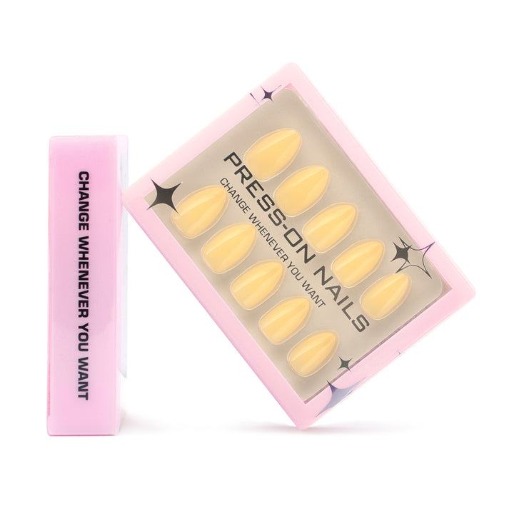 Luxurious artificial nails in elegant stiletto design Bowlift