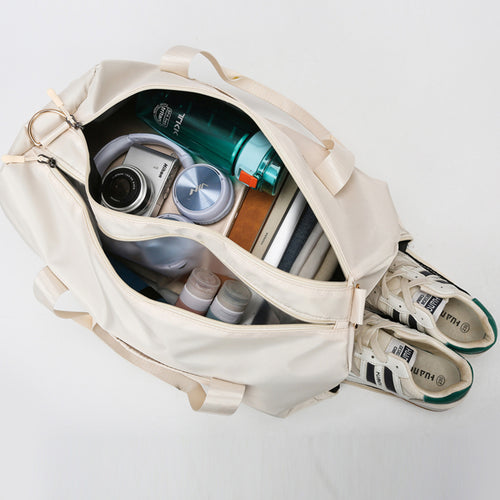Athletic travel bag with practical storage system Bowlift